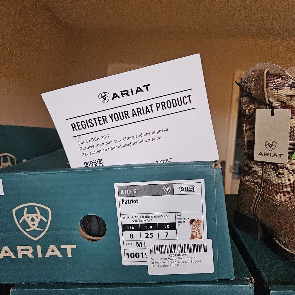 Ariat Kids Camo and Brown Boots - Picture 3 of 14